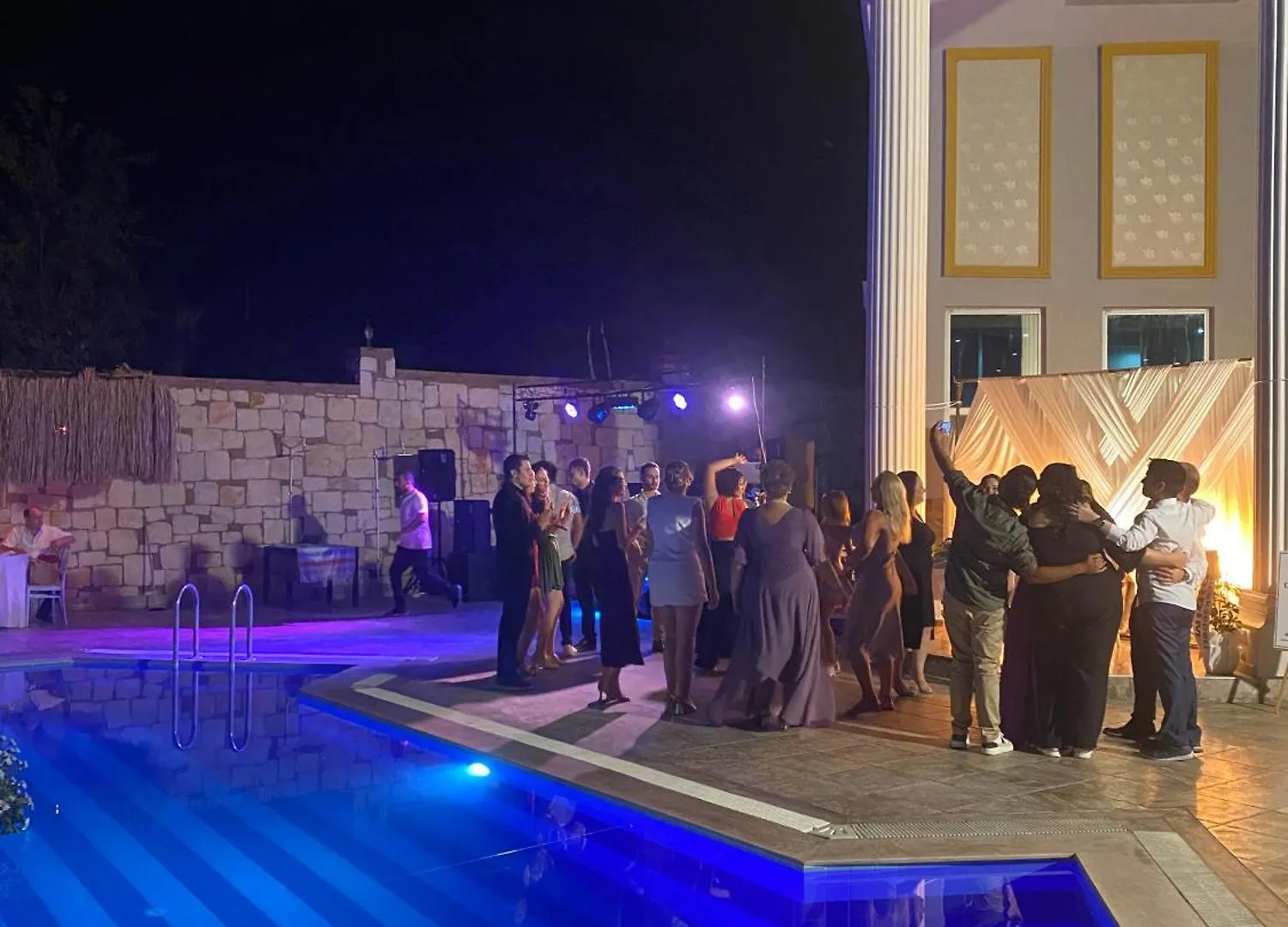 Adil Otel Didim